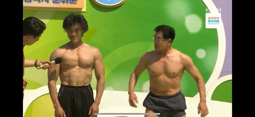 fca2717b7b4fdf27ca829090d40bb742baa4a9f460f6e5e2b98b1c9cbd10ef3a319f8d2649f08fafd9906c42c1fb6d035970530e1f5e33054d7830b2ac1e6c11