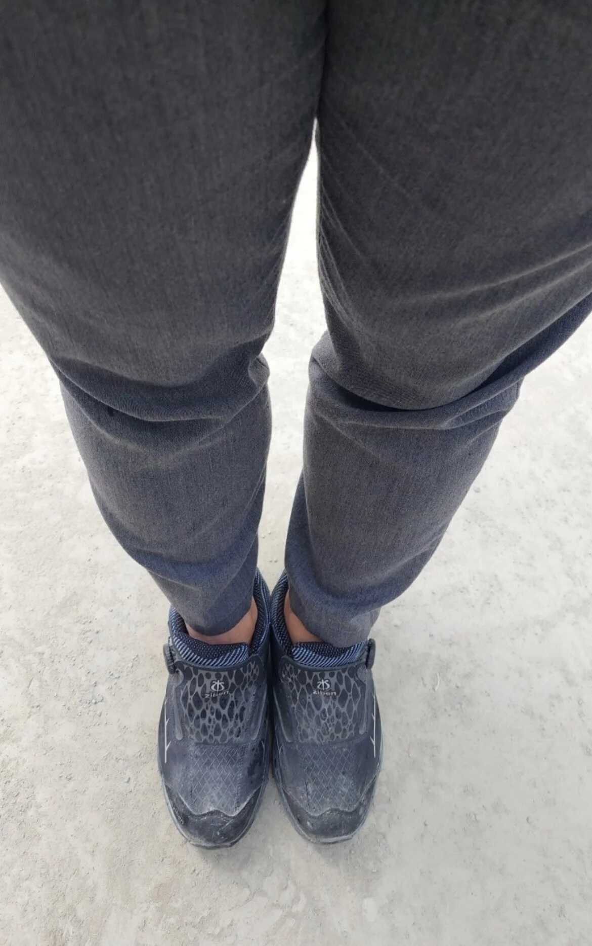 fdde575886378c29c5cbc6e700dbb785ff827c3cde508e56b63e4f0e75640b890219ede4a2440afc9bc405a604f6be8b9fa741f1e09cd20ddcb6d8b8cd5d8fe3