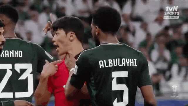 fe7e0865c633fed4b4f7c9f32fffaf56d8b0117df329bb530f260b806dc1ff4ea3f3c7218a17a1233ab35d32fd98ab7a83ce46225a3fd862bccd966b4335c3c4