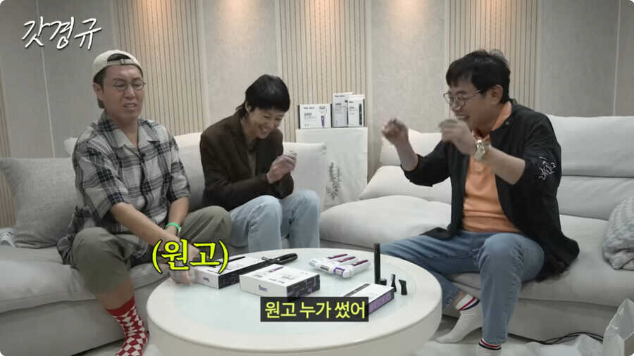 febf3aaf45a0bc57d1eb0b2c9e8f3cf2c178264dc79ea23b84580089f3af6a8647a2219fb6ec5160043eb18cfab9f18fa5f085c8d46b67d09109a2afeeba93d4