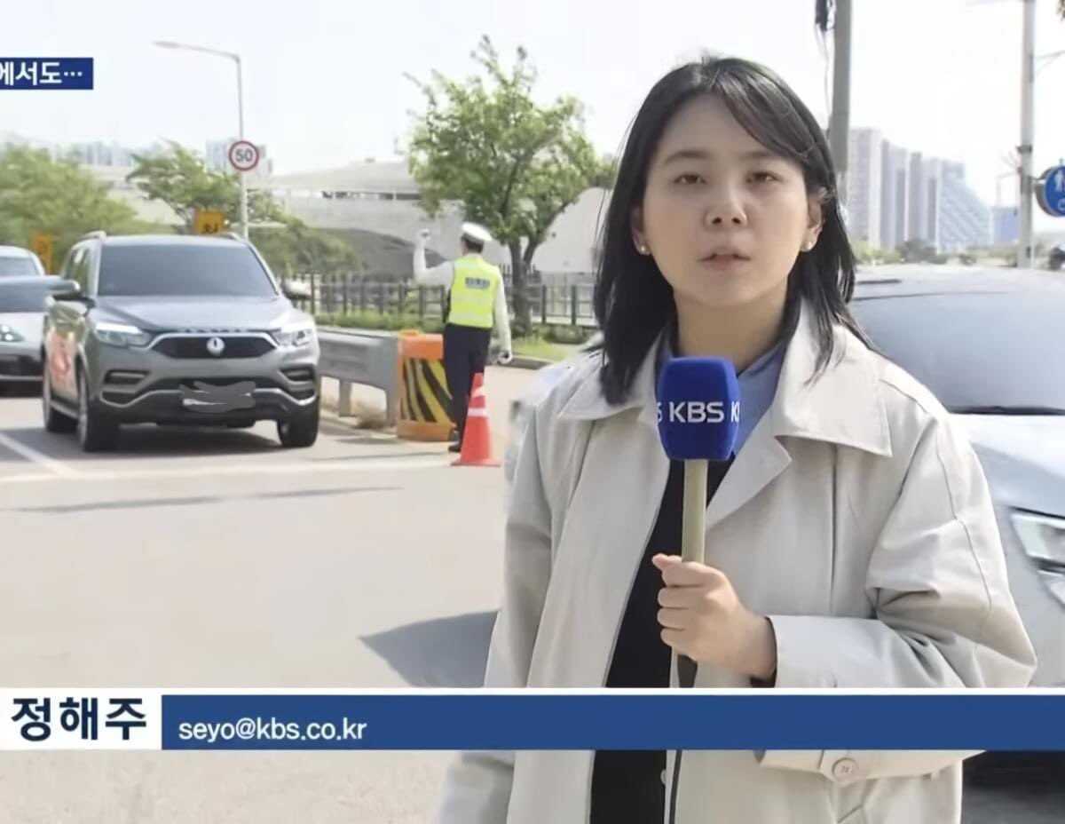 ff3d351b4868c4fda6a7cd42f73e06b5131aa78ef9231065a00e09971c2858aca8e02def8f895002045af0667646e04a8628adbb53f15bf5997d125bb1eb6d4d