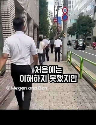 ffb57f10b39d5d774fff54881ba0378d28e543370ad61cab9976bb28750df7f7556130b2bd616fc381561d97e65576ebaac47228f1b88f5f9db73cf0166f38e7